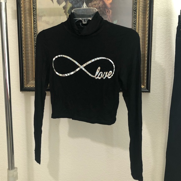 Infinity loop love black crop top with turtleneck - Picture 2 of 4